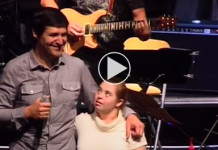 El video done Marcos Vida dedica una canción hermosa a niños con Síndrome Down