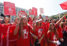 Campaña de oración frente a clínicas de aborto salva docenas de bebés
